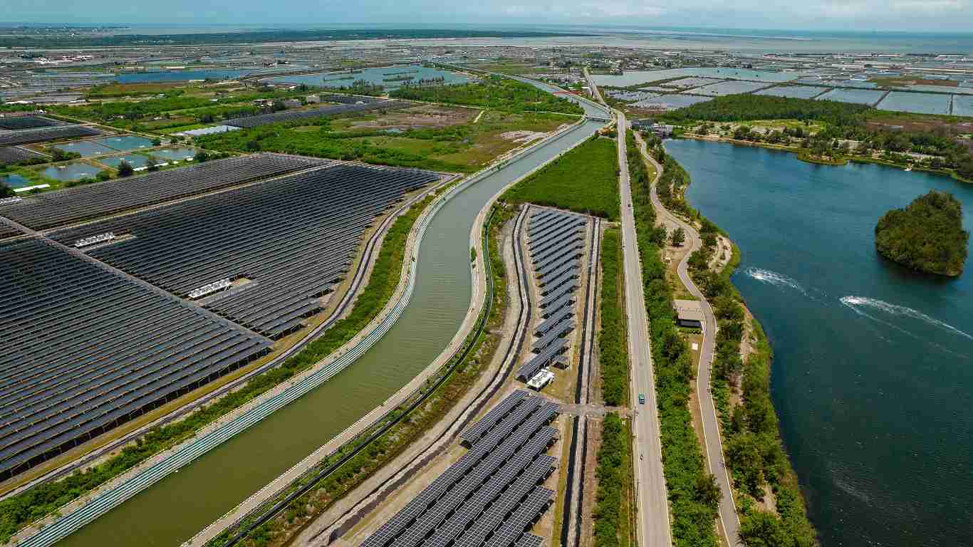 糖果派对能源事业提供智慧能源管理、、太阳能监控管理、、、全方位电厂建置及运维解决方案，，，并拥有管理超过6000案场的经验